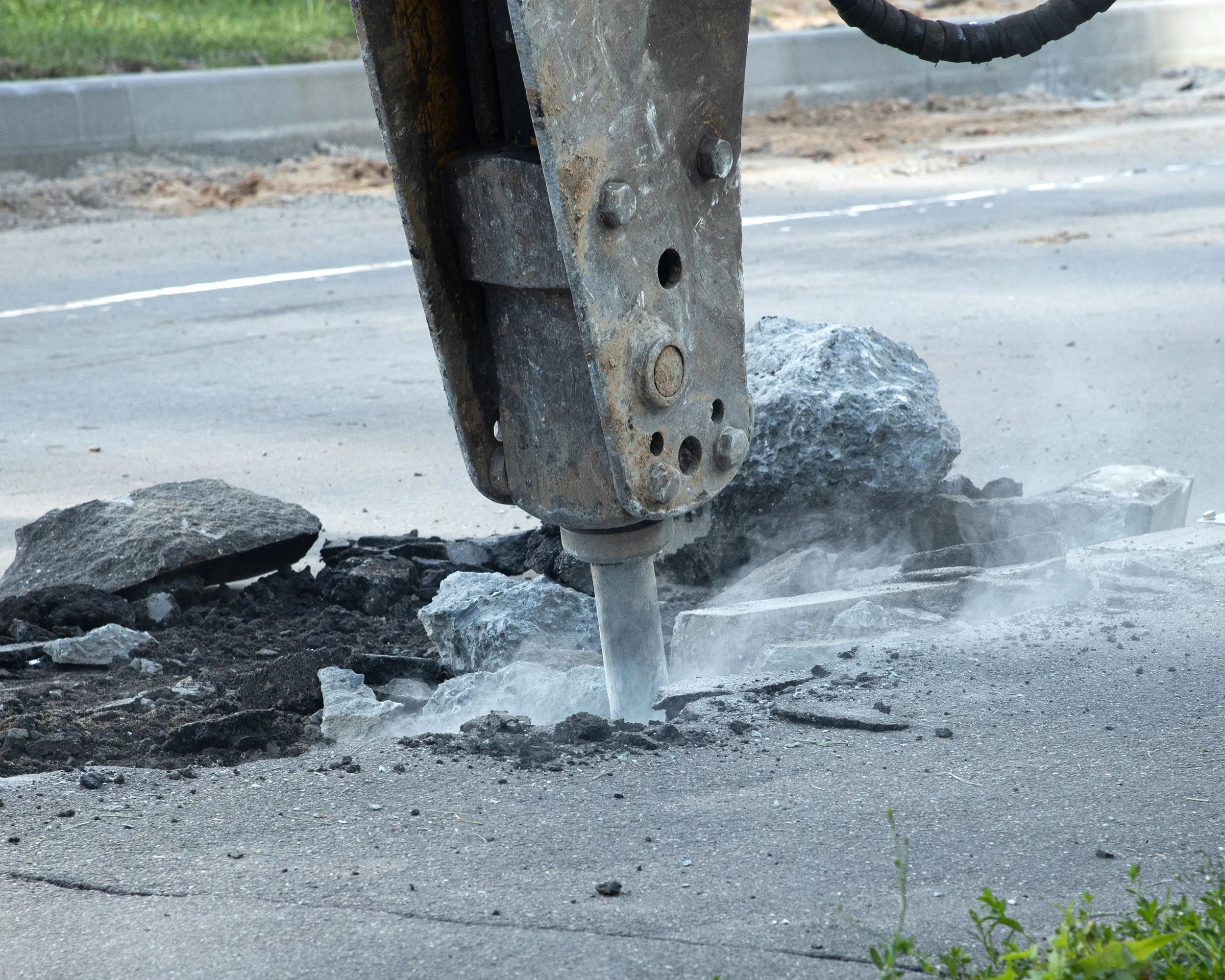 Çeşme'nin Gölgesinde